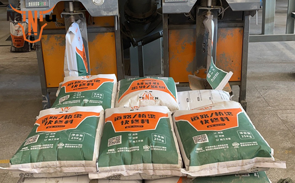 如那里置好水泥路面起砂问题？？？