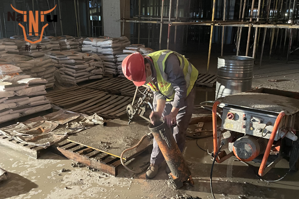 灌浆料：：温度和时间因素对灌浆料的影响